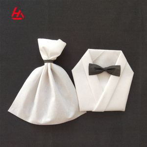 En gros De Haute Qualité Confortable Imprimé <span class=keywords><strong>Serviette</strong></span> De <span class=keywords><strong>Mariage</strong></span> Personnalisé de <span class=keywords><strong>Papier</strong></span> De <span class=keywords><strong>Serviette</strong></span> De <span class=keywords><strong>Mariage</strong></span> - Product Image 1
