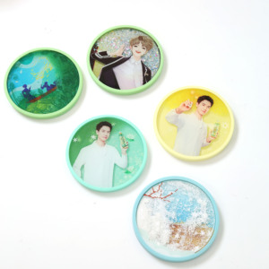 Home Use Personalized Waterproof Round Coaster Floating Glitter Plastic Transparency Acrylic Quicksand for Coffee Cups
