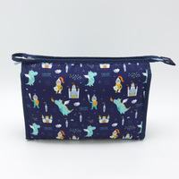 Pochette de voyage à imprimé château de dragon de dessin animé, sac de rangement pour cosmétiques en polyester à plusieurs compartiments avec poignée latérale, trousse à crayons