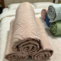 Lot de deux taies d'oreiller douces en polyester gris, motif végétal plissé, 500 fils, style américain, pour la maison et l'hôpital