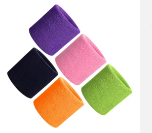 สายรัดข้อมือกีฬาอเนกประสงค์สำหรับฟุตบอล เทนนิส  แบบกำหนดโลโก้ได้ ซับเหงื่อได้ดี ผลิตจากโพลีเอสเตอร์ - Product Image 2