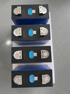 200Ah 100Ah <span class=keywords><strong>3</strong></span>.2V เซลล์แบตเตอรี่ลิเธียมไอออน LiFePO4 8000รอบประสิทธิภาพที่เสถียรสำหรับระบบแผงเซลล์แสงอาทิตย์ - Product Image 3