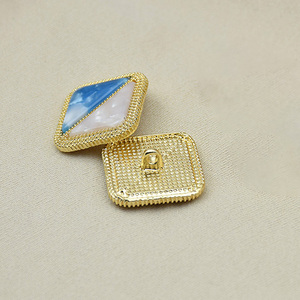 Bukwang Vàng Sang Trọng Nút Cho Người Đàn Ông Của Bộ Quần Áo Thân Thiện Với Môi Nút Bay Rhinestone Axit axetic nhị Màu Nút Vuông - Product Image 4