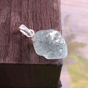 Vente en gros de collier pendentif en argent sterling 925 aigue-marine brute pierres précieuses brutes cristaux naturels pour mariage et fête - Product Image 2