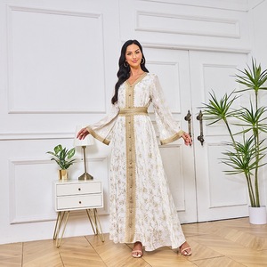 Robe de soirée longue en polyester plissé avec ceinture, couleur platine, vert clair, vert foncé, rose, noir, pour femmes musulmanes, Abaya Kaftan, vente en gros - Product Image 4
