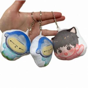 Porte-clés en peluche personnalisés à faible MOQ : Donut et animaux – Accessoires uniques et polyvalents - Product Image 5