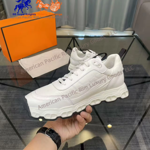 รองเท้าเดินป่ากันน้ำสำหรับผู้ชาย Hiery Her แบบปิดนิ้วเท้า พื้นรองเท้าสำหรับกิจกรรมกลางแจ้งและเดินป่า กันลื่น ทันสมัย นำเทรนด์ - Product Image 5