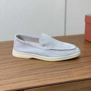 รองเท้าหนังผู้ชายสไตล์ลำลองสำหรับฤดูร้อน ขายส่งจากโรงงาน หนังกลับแท้ พื้นเรียบ ไซส์ใหญ่ ดีไซน์ทรงถั่ว สำหรับฤดูใบไม้ผลิ - Product Image 5