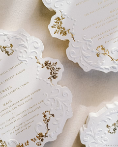 Invitations <span class=keywords><strong>de</strong></span> <span class=keywords><strong>mariage</strong></span> <span class=keywords><strong>de</strong></span> luxe personnalisées avec motifs floraux et végétaux détaillés, bordure 3D en relief, sur carton épais en coton, découpées et estampées à chaud - Product Image 6