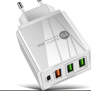 PD 36W ที่ชาร์จเร็วแบบสี่พอร์ตพร้อมพอร์ต USB-A ประเภท C สำหรับอุปกรณ์ที่ชาร์จเร็ว - Product Image 2