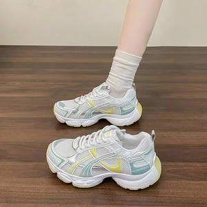 Chaussures de marche Dshsh pour tous sports - Respirantes, antidérapantes, en toile et cuir synthétique, semelle extérieure en caoutchouc, à lacets, talon bas, légères - Product Image 6