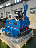 Machine de découpe à fil EDM CNC haute précision DK7750F pour le métal, à grande vitesse, pour la programmation informatique de cabinets, avec molybdène
