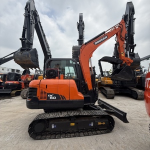Doosan DX60 <b>Small</b> Crawler Excavator 57T Operating <b>Weight</b> 115L Fuel Tank 6150mm Max Digging Radius - Product Image 3