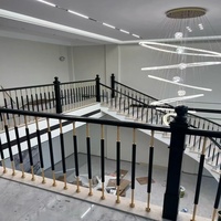 Balustrade de clôture en alliage d'aluminium traité thermiquement, résistant à la rouille, résistant aux intempéries, avec revêtement en poudre