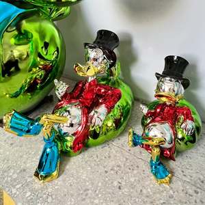 Estatuas de Pato Scrooge de Resina Cromada para Decoración de Interiores, Modernas y en Oferta, Esculturas de Animales de Pato de Resina Brillante Grandes - Product Image 4