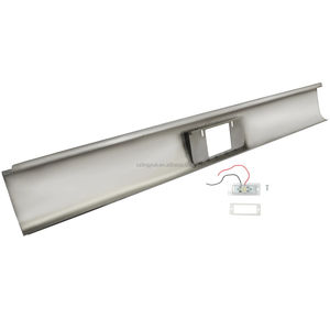 Parachoques trasero de acero Roll Pan con luz de matrícula para <span class=keywords><strong>Dodge</strong></span> <span class=keywords><strong>D100</strong></span>/1972 150/250-93 - Product Image 2