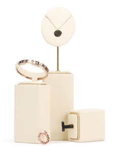 Ensemble buste collier haut en microfibre beige Jinsky avec support en métal doré accessoires d'affichage de bijoux en forme de rectangle - Product Image 5