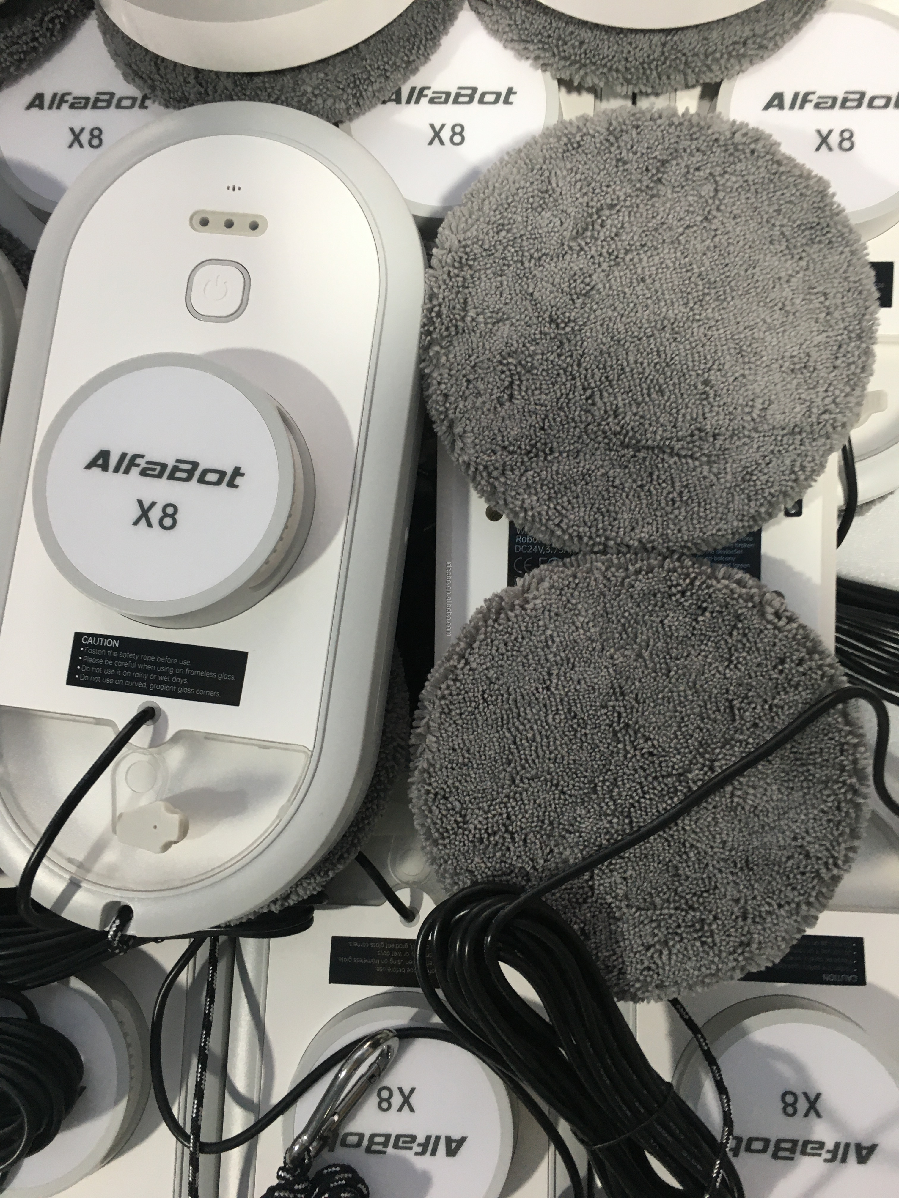Alfabot X8 Fully Automatic Window Cleaning Robot for Wet and Dry