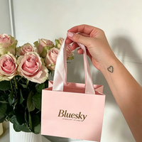 Sacs en papier de luxe pour la vente en gros, sacs d'emballage en carton personnalisés pour bijoux, pour petites entreprises avec votre propre logo