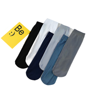 Chaussettes d'été décontractées pour hommes en nylon noir jetable, respirantes et antibactériennes, directement de l'usine, 2021