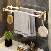 Ensemble d'accessoires de salle de bain CF Luxury Set Shelf, produits d'accessoires de salle de bain en aluminium blanc or, ensemble d'accessoires de salle de bain, ensemble d'accessoires de salle de bain pour toilettes
