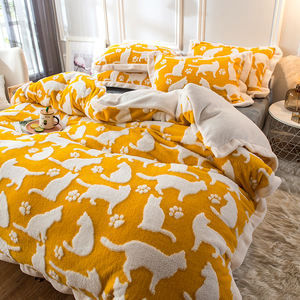 Velours d'hiver doux et chaud avec rhomboïde 4 pcs Ensemble de draps de lit jaune Vente en gros - Product Image 3