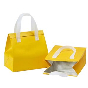 Sac isotherme de luxe en non-tissé avec feuille d'aluminium, personnalisable (logo et taille), pour livraison de repas, pizzas, pique-niques et maintien au chaud des déjeuners - Product Image 3