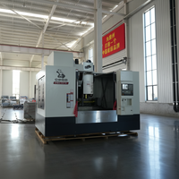 Centre d'usinage vertical VMC1375, machine de fraisage CNC 3 axes pour la production de moules automobiles et de pièces mécaniques