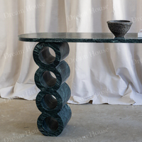 Table console sculpturale en marbre Dream Home, pieds creux sculptés, plateau ovale, pour entrée, couloir, villa, hall d'entrée