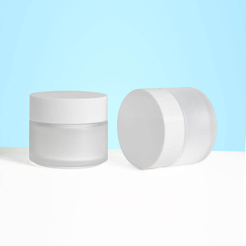 Barattolo satinato con tappo bianco