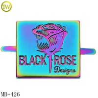 Vente en gros de logo de sac à main doré mat avec plaque nominative gravée Rivets Etiquette Emblèmes pour portefeuille pour femme