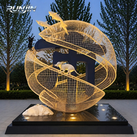 Grande sculpture sphérique en grille creuse en acier inoxydable illuminée, motif requin taureau, art métallique pour jardin et place publique, LED, fabrication sur mesure
