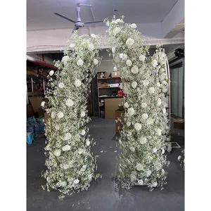 Wg231182 Bulk Fabriek Verkoop Witte Babysbreath Kunstmatige Plastic Bloemen Hoorn Boog Voor Bruiloft Evenement Feest Podium Decoratie