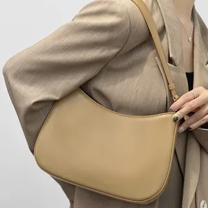 Yeni varış inek derisi deri Vintage Hobo omuz çantaları Sling zincir omuz kadın askılı çanta