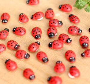 <span class=keywords><strong>Mini</strong></span> coccinelle en bois éponge <span class=keywords><strong>aimants</strong></span> auto-adhésifs peints à la main manuel Micro paysage décor pour <span class=keywords><strong>Scrapbooking</strong></span> et réfrigérateur décor - Product Image 4
