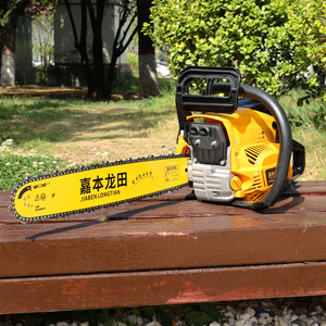 Tronçonneuse à essence portable 1.7KW Pompe à huile automatique 5800 Scie à chaîne pour un usage professionnel - Product Image 3