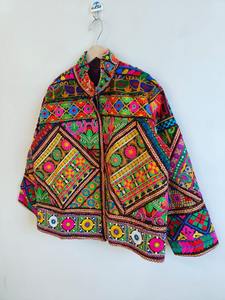 Blazers très demandés pour femmes, manteau court indien pour un style artistique et quotidien, disponible pour une distribution mondiale - Product Image 3