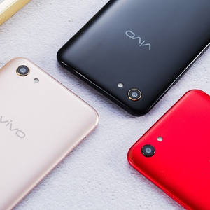 Smartphone <span class=keywords><strong>Vivo</strong></span> Y81 4+64GB 6.22 Pollici Usato all'Ingrosso in Vendita a Basso Costo - Product Image 4