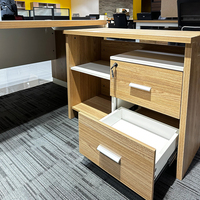 Mobilier de bureau moderne Bureau de direction ergonomique en L pour patron Bureau d'ordinateur en bois MDF