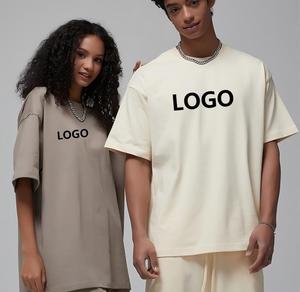 Camiseta de Manga Corta Oversize con Logotipo Estampado, 100% Algodón Jersey, Diseño Transpirable con Cuello Redondo para Hombre - Product Image 1