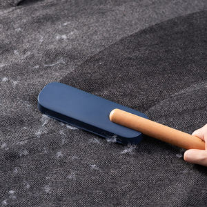 <span class=keywords><strong>2023</strong></span> nouvelle brosse de nettoyage de plumeau domestique nettoyeur de poussière à long manche pour vêtements - Product Image 1