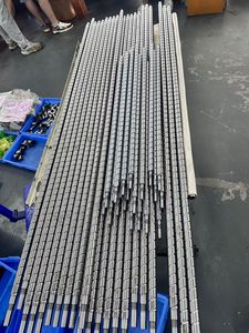 Husillos de Bolas de Alta Calidad SFE2525, Fabricación de Husillos de Bolas CNC, Guías de Precisión, Husillos de Bolas y Tuercas C7 para Piezas de Máquinas CNC - Product Image 3