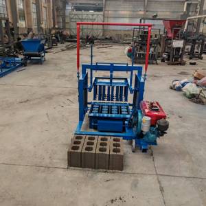 Powerful Diesel Brick Making <strong>Machine</strong> Hollow <strong>Block</strong> <strong>Machine</strong> <strong>Customized</strong> <strong>Machine</strong> Size and Molds - Product Image 1