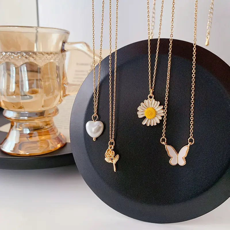 Fasion Sederhana Paduan Kalung Buatan Tangan Perhiasan untuk Wanita Gadis Hadiah Mutiara Hati Kecil Mawar Kupu-kupu Daisy Liontin Kalung