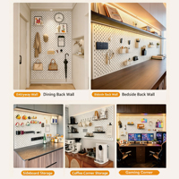 Organisateur de bureau de jeu avec panneau perforé, crochets et étagères en métal à fixation murale sans perçage pour périphériques de PC, écouteurs, manettes