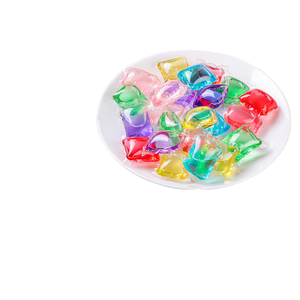 Lessives en gel écologiques jetables en gros, en dosettes de 8g, 10g, 15g, 20g pour le nettoyage des vêtements - Product Image 2