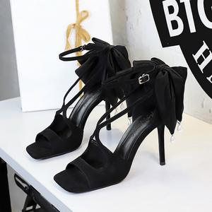 Evergreen <b>Sexy</b> Women's <b>Stilettos</b> 2025 Designer Genuine Leather Pointed-toe Embroidered Beaded High Heel - Product Image 5