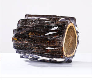 La résine époxyde est employée pour laisser tomber des piliers de bakélite - Product Image 4