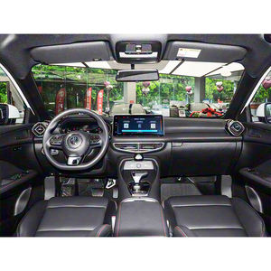 MG5 2025 300TGI Edición Global Insignia, Asientos Deportivos con un Diseño Más Agresivo y Orientado al Rendimiento, Auto Práctico - Product Image 2