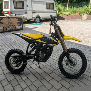 รถมอเตอร์ไซค์วิบากสำหรับเด็ก รุ่นปี 2026 Surron Pit Bike Sur-Ron กำลังฮิตในยุโรป รถมอเตอร์ไซค์ทรงพลังขนาดเล็ก มินิไดร์ทไบค์ มอเตอร์ทรงพลัง ระบบมอเตอร์กลาง Provi - Product Image 1
